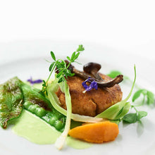 Carica l'immagine nel visualizzatore di Gallery, BURGER DI TOFU CON VERDURE